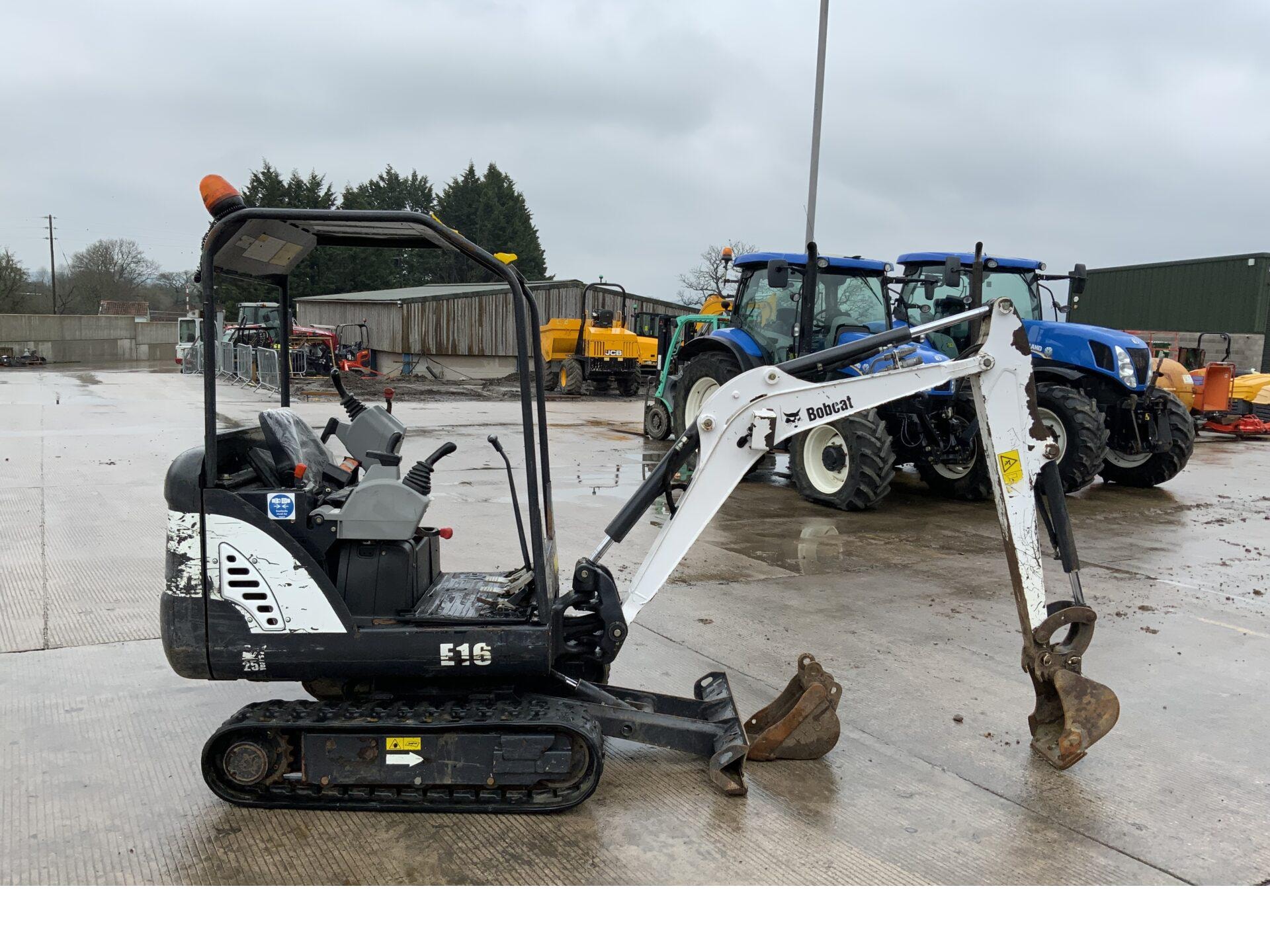 Excavator senile Bobcat e16 de vanzare 410887 UTILBEN