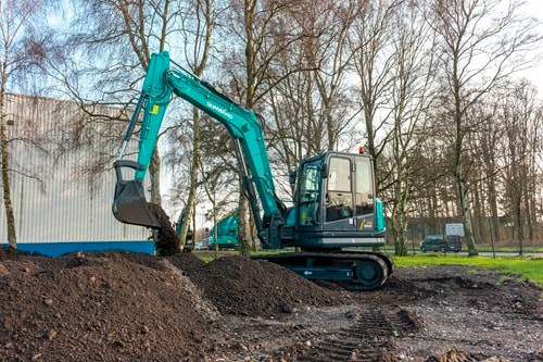 Midiexcavator SUNWARD SWE 90 UF de vanzare
