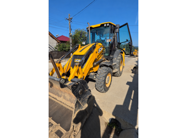 Buldoexcavator JCB 3CX de vanzare
