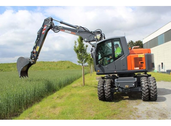 Excavator pe roti Atlas 160WSR de vanzare