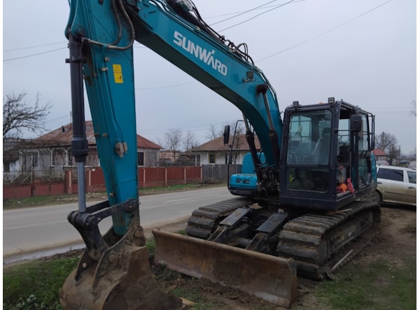 Excavator senile SUNWARD SWE 155 F - Stage V Lama Buldozer DISPONIBIL INCHIRIERE de vanzare
