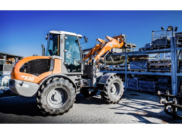 Incarcator Frontal Atlas Weycor AR 530 Garantie 1 an de vanzare
