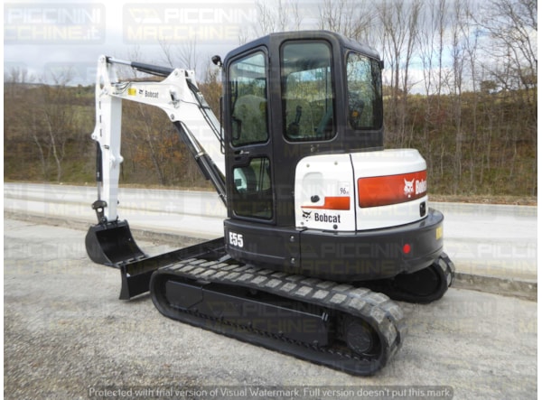 Miniexcavator Bobcat E55 de vanzare